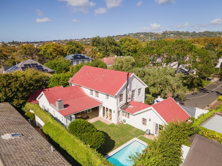4 Bedroom Property for Sale in Newlands Western Cape